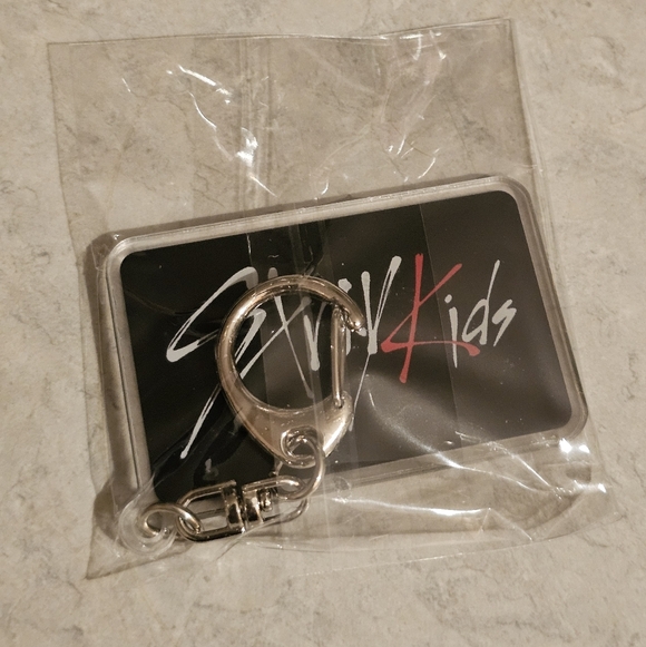 Stray Kids Keychain - Picture 2 of 2